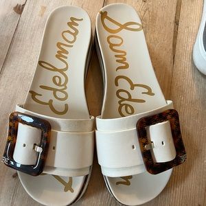 Sam Edelman slip on Ariane slides in cream